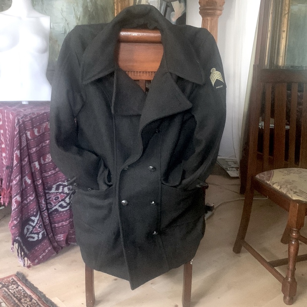 Men’s medium heavy winter coat, a few buttons missing,